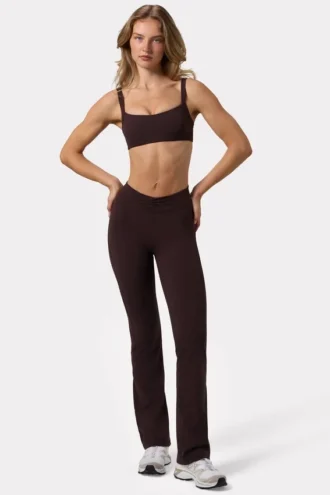 Pantalon évasé froncé Soft Active couleur espresso