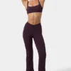 Pantalon évasé froncé Soft Active couleur prune Pantalon évasé froncé Soft Active couleur prune