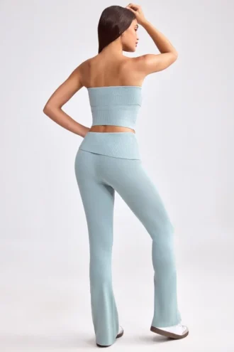 Pantalon évasé à revers en maille épaisse, couleur bleu sarcelle poudré