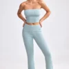Pantalon évasé à revers en maille épaisse, couleur bleu sarcelle poudré Pantalon évasé à revers en maille épaisse, couleur bleu sarcelle poudré