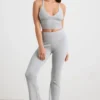 Pantalon évasé à revers en maille épaisse, gris chiné Pantalon évasé à revers en maille épaisse, gris chiné