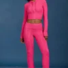 Pantalon évasé à revers en maille torsadée, rose vif Pantalon évasé à revers en maille torsadée, rose vif