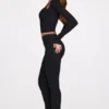 Pantalon évasé taille mi-haute Philippa en modal noir Pantalon évasé taille mi-haute Philippa en modal noir