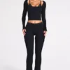 Pantalon évasé taille mi-haute Philippa en modal noir Pantalon évasé taille mi-haute Philippa en modal noir