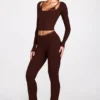 Pantalon évasé taille moyenne en modal Philippa, couleur chocolat Pantalon évasé taille moyenne en modal Philippa, couleur chocolat