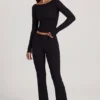 Pantalon évasé taille moyenne Vevina en modal noir Pantalon évasé taille moyenne Vevina en modal noir
