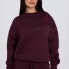 Pull à col rond oversize en bordeaux Pull à col rond oversize en bordeaux