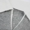Pull court à col superposé en maille douce, gris