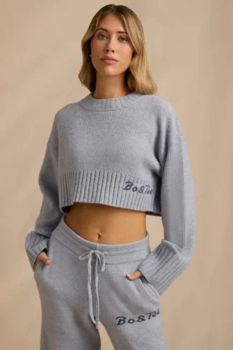 Pull court en maille côtelée bleu clair