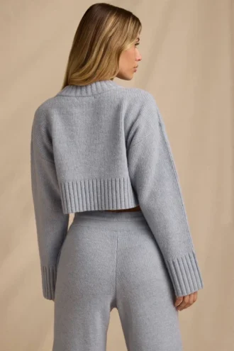 Pull court en maille côtelée bleu clair