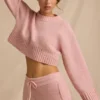Pull court en maille côtelée rose poudré Pull court en maille côtelée rose poudré