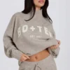 Pull oversize en maille douce, couleur beige Pull oversize en maille douce, couleur beige