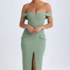 Rasine Robe mi-longue à épaules dénudées en vert kaki Rasine Robe mi-longue à épaules dénudées en vert kaki