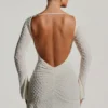 Robe A-line à dos nu et ornée Grazina en blanc Robe A-line à dos nu et ornée Grazina en blanc