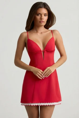Robe A-line dos nu à volants Seliora, rouge écarlate