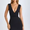 Robe A-line froncée en modal Leya, couleur noire Robe A-line froncée en modal Leya, couleur noire