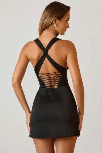 Robe A-line à lacets et dos nu Carlotta, en noir