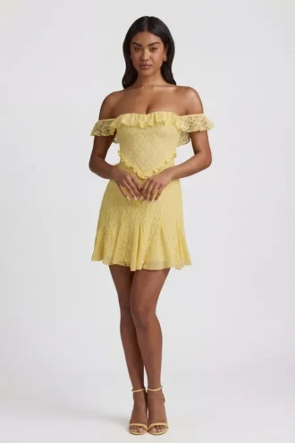 Robe A-line à épaules dénudées en dentelle Nahida, jaune pastel