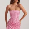 Robe A-line sans bretelles drapée et ornée Ziya, rose Robe A-line sans bretelles drapée et ornée Ziya, rose