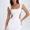 Robe Addison à découpes et lacets, en blanc Robe Addison à découpes et lacets, en blanc