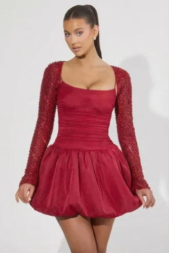 Robe Aletta à ourlet bouffant orné, rouge