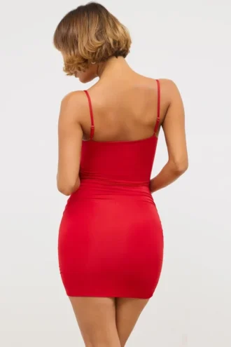 Robe Aniela en jersey moulant avec découpes et détails roses, rouge écarlate