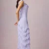 Robe asymétrique à volants et lacets Hera en lilas Robe asymétrique à volants et lacets Hera en lilas