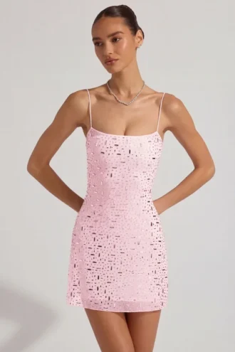 Robe Averie transparente à encolure carrée et ornements, couleur rose