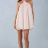 Robe babydoll à dos nu Evania en ivoire Robe babydoll à dos nu Evania en ivoire