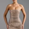 Robe bandeau Aurora ornée, couleur amande Robe bandeau Aurora ornée, couleur amande