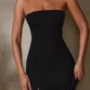 Robe Brielle à encolure bandeau, couleur noire Robe Brielle à encolure bandeau, couleur noire