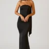 Robe bustier Mandi à détails foulard, en noir Robe bustier Mandi à détails foulard, en noir