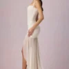 Robe corset asymétrique froncée Haruna, couleur ivoire Robe corset asymétrique froncée Haruna, couleur ivoire
