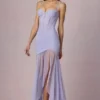 Robe corset asymétrique froncée Haruna, couleur lilas Robe corset asymétrique froncée Haruna, couleur lilas
