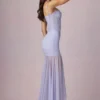 Robe corset asymétrique froncée Haruna, couleur lilas Robe corset asymétrique froncée Haruna, couleur lilas