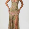 Robe corset asymétrique froncée Haruna à imprimé floral multicolore Robe corset asymétrique froncée Haruna à imprimé floral multicolore