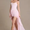 Robe corset à col bénitier ornée Arlette Premium en rose pâle Robe corset à col bénitier ornée Arlette Premium en rose pâle