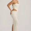 Robe corset drapée à découpes ornées Saphira en blanc Robe corset drapée à découpes ornées Saphira en blanc