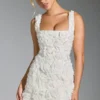 Robe corset à encolure carrée et appliqués floraux Posy, en blanc Robe corset à encolure carrée et appliqués floraux Posy, en blanc