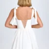 Robe corset froncée Marianna en blanc Robe corset froncée Marianna en blanc