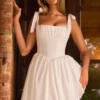 Robe corset froncée Marianna en blanc Robe corset froncée Marianna en blanc