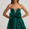 Robe corset Norina avec nœud, vert émeraude Robe corset Norina avec nœud, vert émeraude