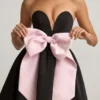 Robe corset Norina à nœud, en noir Robe corset Norina à nœud, en noir