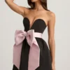 Robe corset Norina à nœud, en noir Robe corset Norina à nœud, en noir