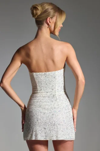 Robe corset sans bretelles Crystella ornée, en blanc