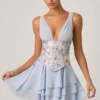 Robe corset à volants et ornements Sakura, bleu à fleurs Robe corset à volants et ornements Sakura, bleu à fleurs