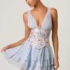 Robe corset à volants et ornements Sakura, bleu à fleurs Robe corset à volants et ornements Sakura, bleu à fleurs