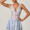 Robe corset à volants et ornements Sakura, bleu à fleurs Robe corset à volants et ornements Sakura, bleu à fleurs