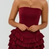 Robe corset à volants superposés Juliet Bandeau, rouge baie Robe corset à volants superposés Juliet Bandeau, rouge baie