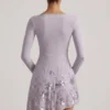 Robe courte asymétrique Lumiki à appliqués décoratifs, couleur lilas Robe courte asymétrique Lumiki à appliqués décoratifs, couleur lilas